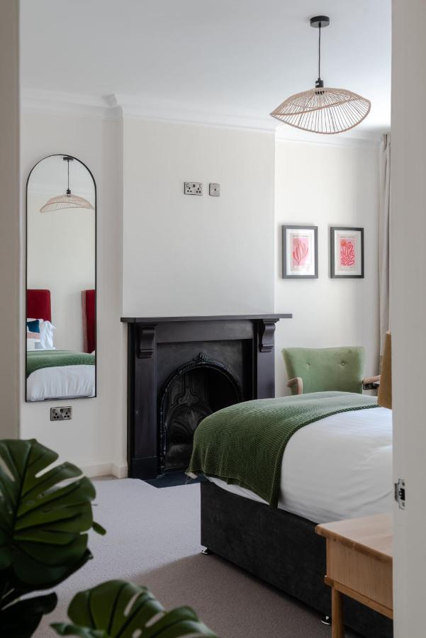 Апартаменты Redcliffe Parade No.9 I Your